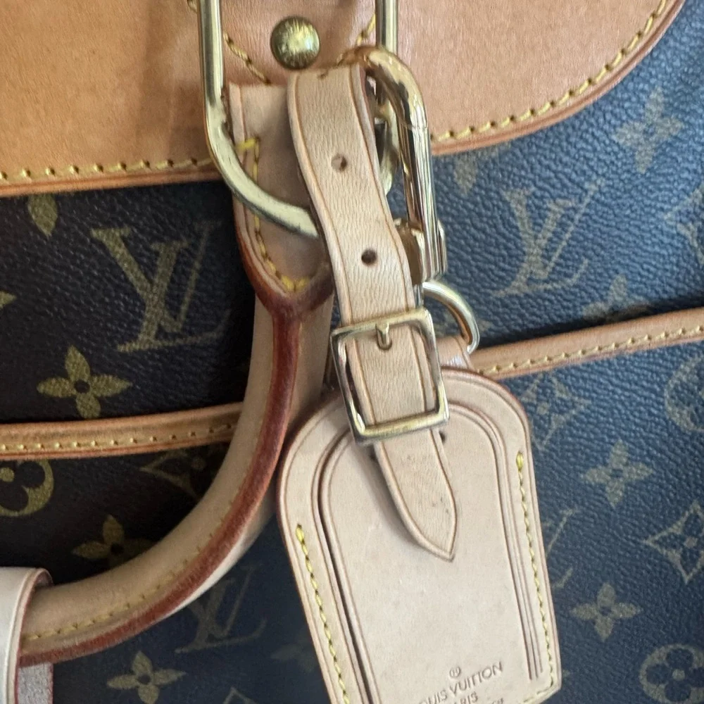 Louis Vuitton Monogram Alizé 24 Heures Bag with Strap – 2006
